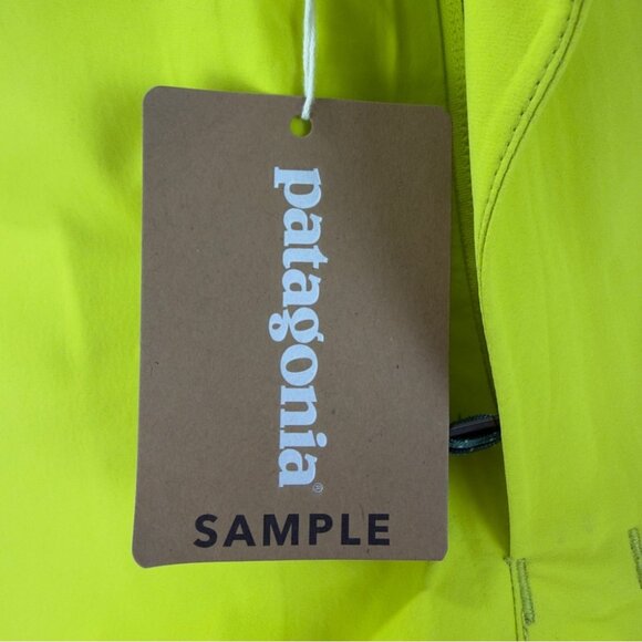 Patagonia NWT Women's Sz Small Untracked Gore-tex Snowboarding Pants 29912 Style - Picture 5 of 15